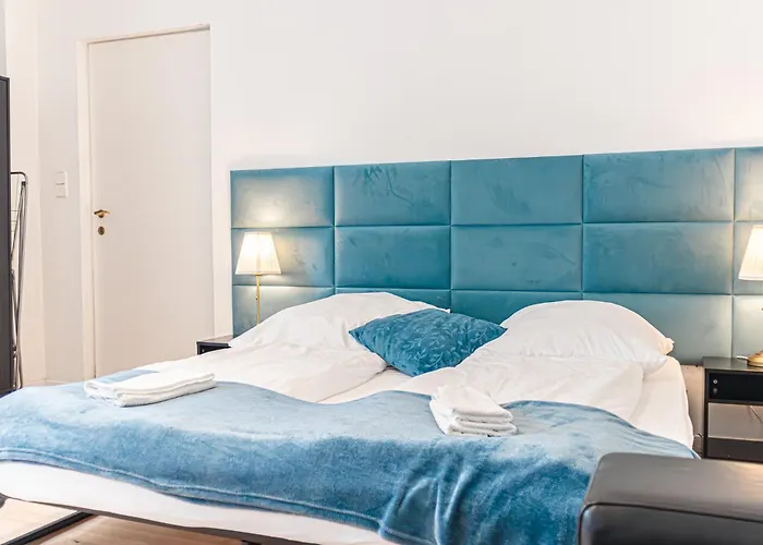 Modern 1br Retreat In The Heart Of Meidling דירה